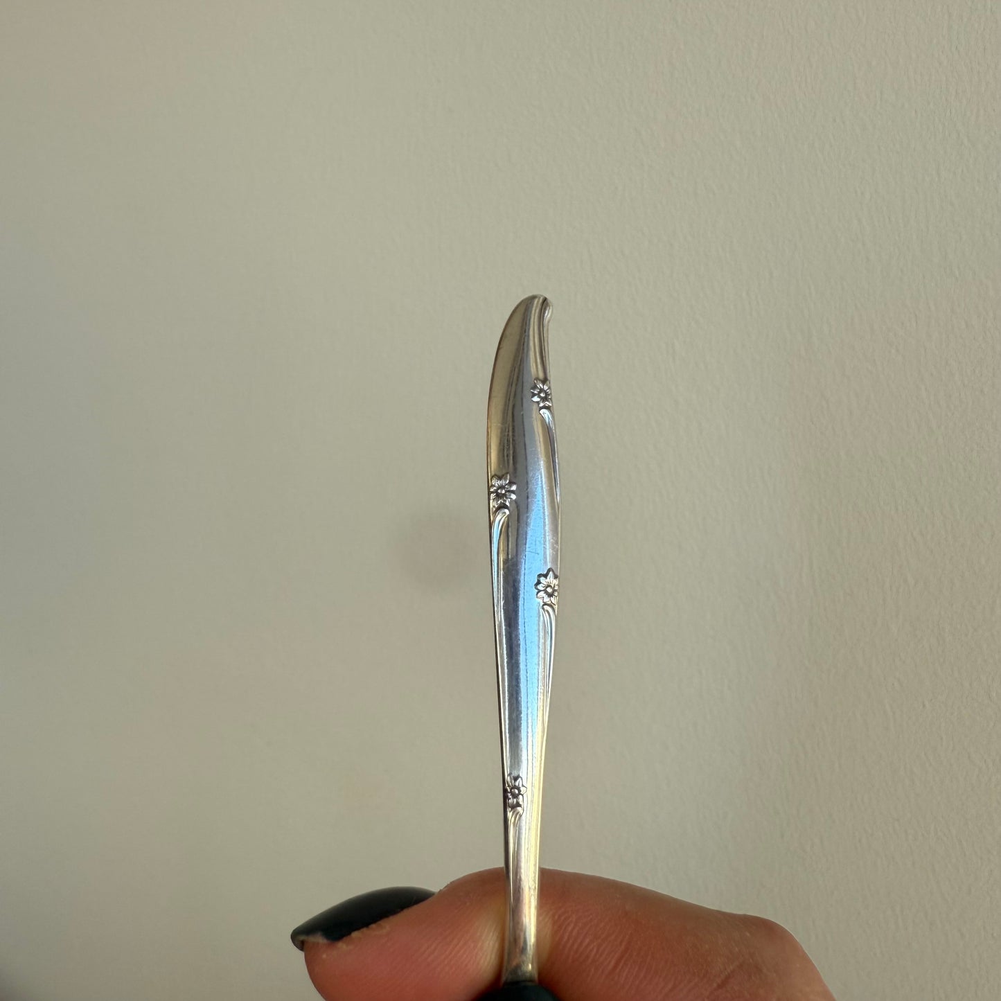 Silver-plated Teaspoon w flowers