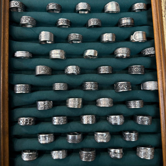 Mystery Ring